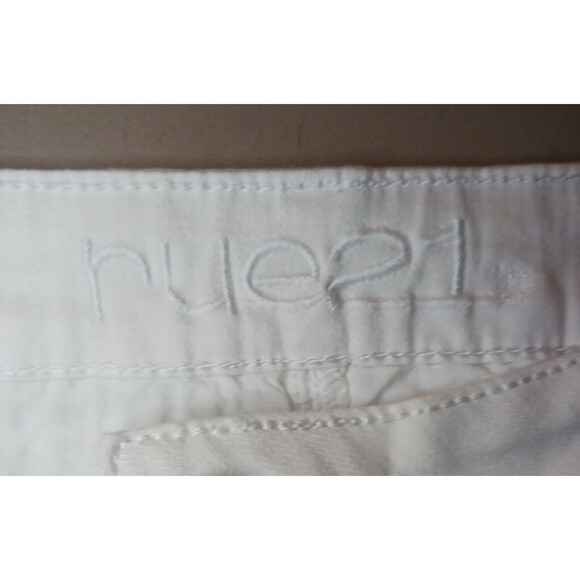Rue 21 Curvy Capri Jeans NWT Size 15/16 White Denim Women's - Picture 12 of 13